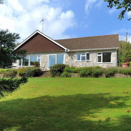 Вилла Strathaven Uplyme Экстерьер фото